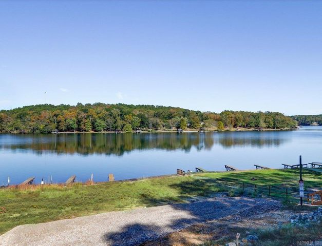 179 Marina Pt Unit A, Hot Springs, AR 71913