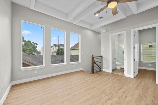 2310 Detering Street A, Houston, TX 77007