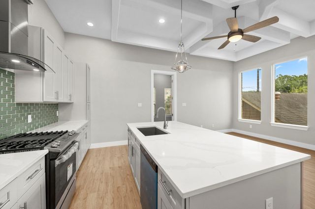 2310 Detering Street A, Houston, TX 77007