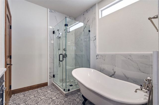 117 Weisbrook Court, Henderson, NV 89011