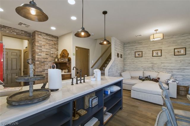 117 Weisbrook Court, Henderson, NV 89011