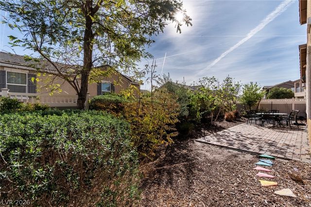 117 Weisbrook Court, Henderson, NV 89011