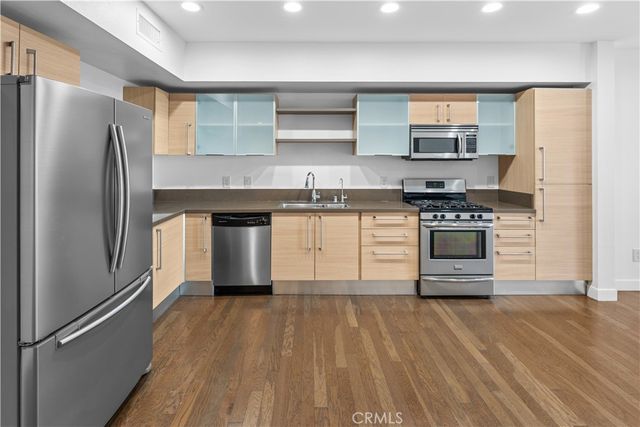 1234 Wilshire Boulevard 218, Los Angeles, CA 90017