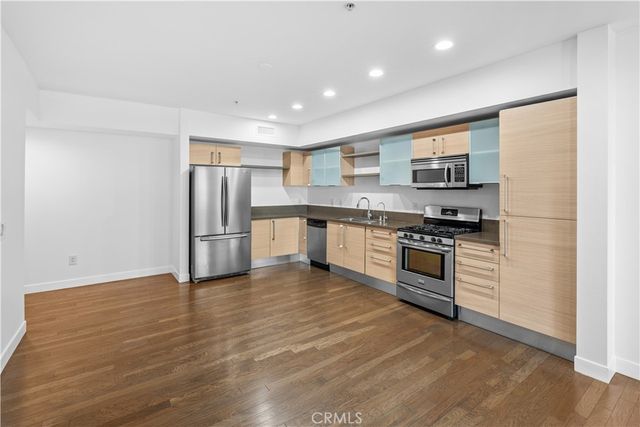 1234 Wilshire Boulevard 218, Los Angeles, CA 90017