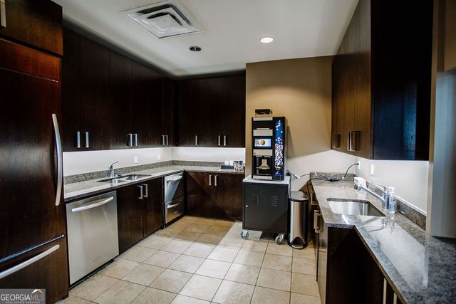 270 17th Street NW 3804, Atlanta, GA 30363