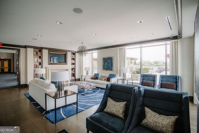 270 17th Street NW 3804, Atlanta, GA 30363