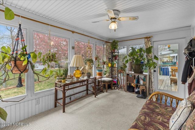 17 Chestnut Hill Drive, Toms River, NJ 08755