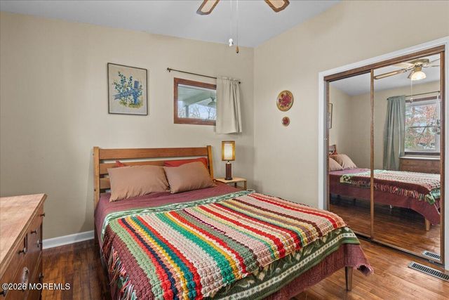 17 Chestnut Hill Drive, Toms River, NJ 08755