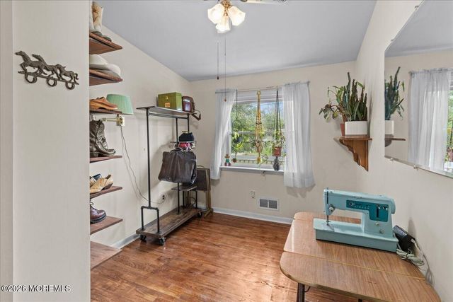 17 Chestnut Hill Drive, Toms River, NJ 08755