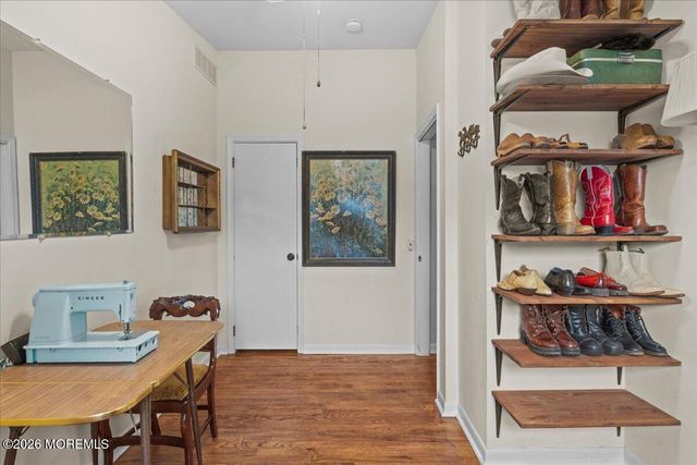17 Chestnut Hill Drive, Toms River, NJ 08755