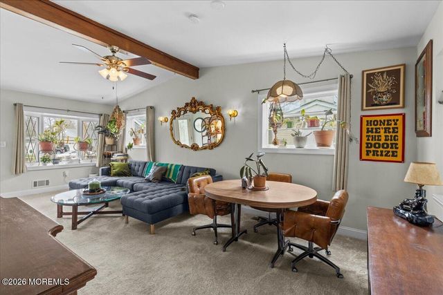 17 Chestnut Hill Drive, Toms River, NJ 08755