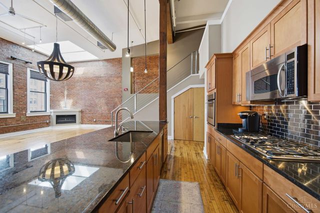26 E Sixth Street, Cincinnati, OH 45202