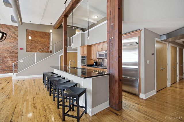 26 E Sixth Street, Cincinnati, OH 45202