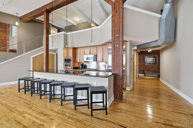 26 E Sixth Street, Cincinnati, OH 45202