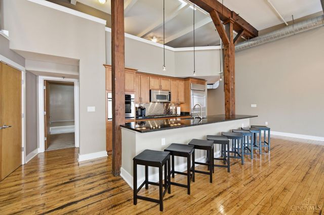26 E Sixth Street, Cincinnati, OH 45202