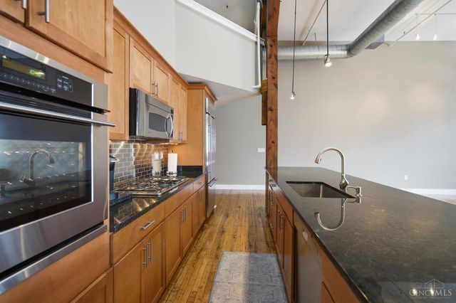 26 E Sixth Street, Cincinnati, OH 45202