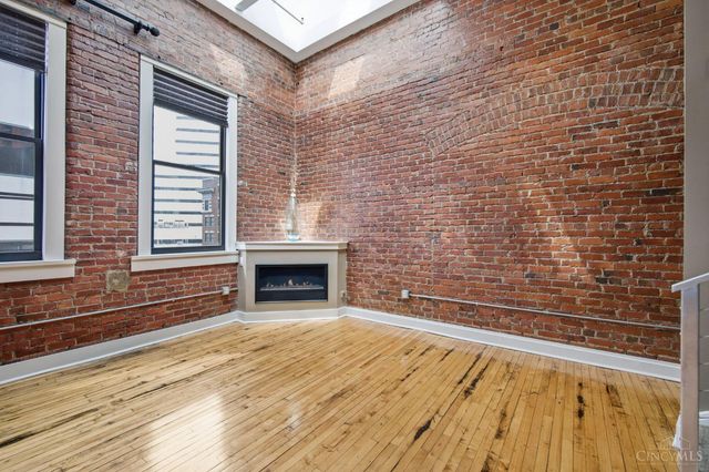 26 E Sixth Street, Cincinnati, OH 45202