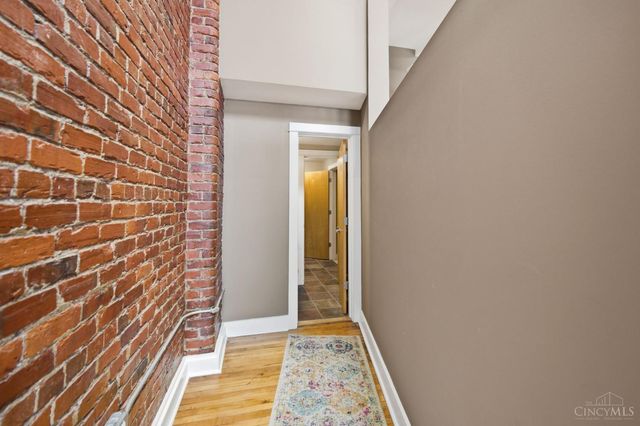 26 E Sixth Street, Cincinnati, OH 45202
