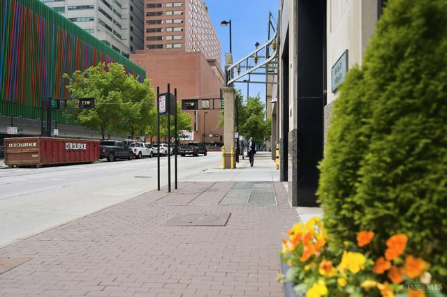 26 E Sixth Street, Cincinnati, OH 45202