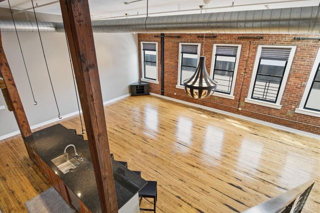 26 E Sixth Street, Cincinnati, OH 45202