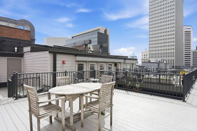26 E Sixth Street, Cincinnati, OH 45202