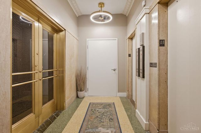 26 E Sixth Street, Cincinnati, OH 45202