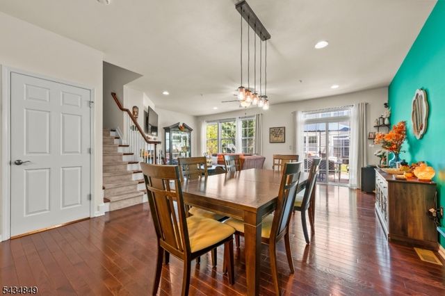 9 Mc Nish Way, West Caldwell Twp., NJ 07006