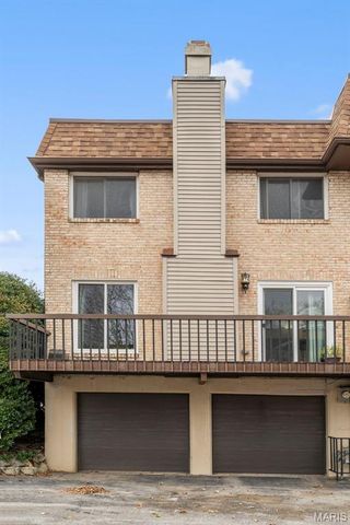 11721 Casa Grande Drive, St Louis, MO 63146