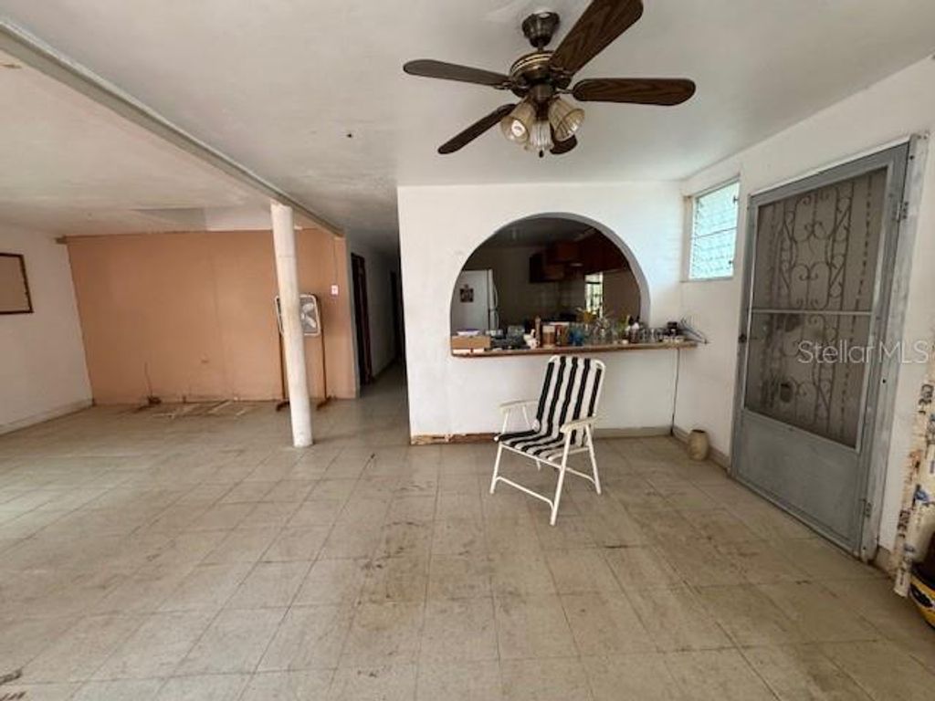 Image 13 of property listing at Calle 8 BO. PIEDRA AGUZA Casa 8, Juana Diaz, PR 00795