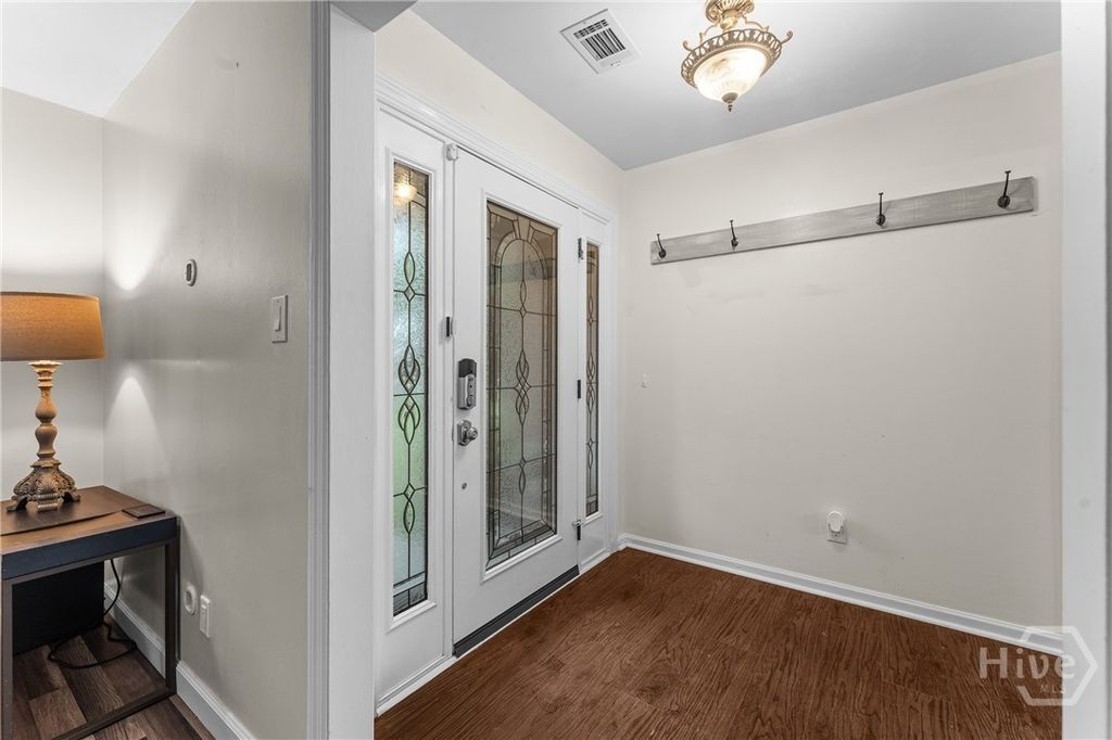 Image 10 of property listing at 212 Melrose Place, Rincon, GA 31326