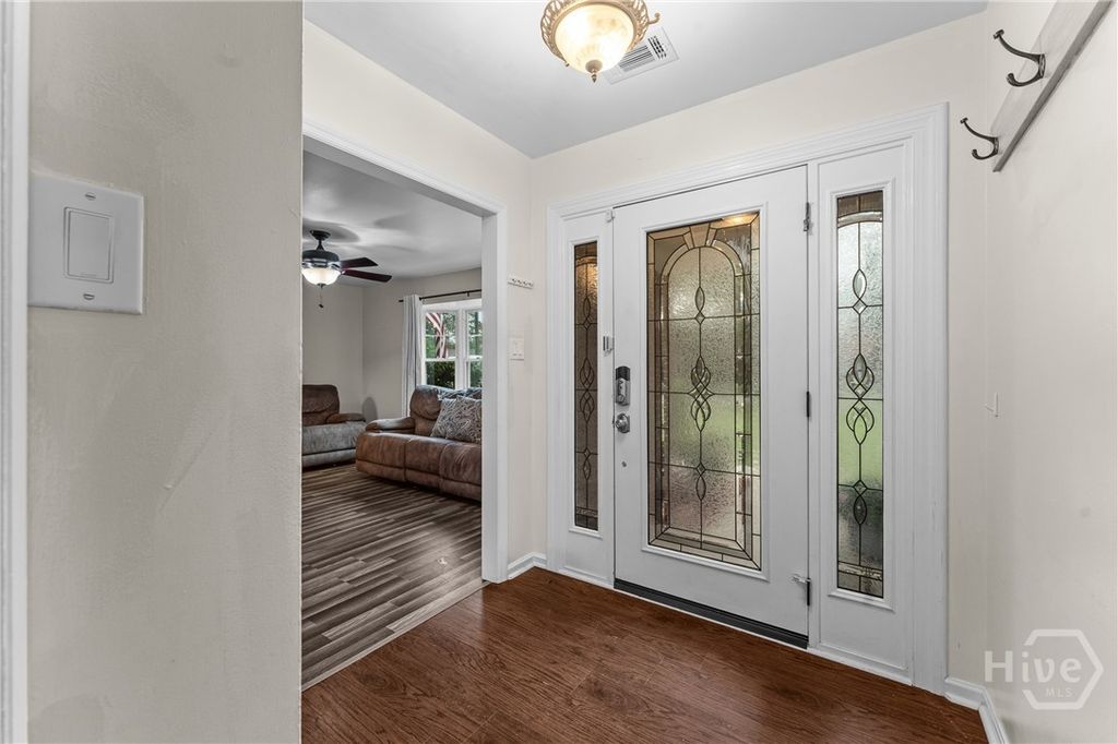 Image 9 of property listing at 212 Melrose Place, Rincon, GA 31326