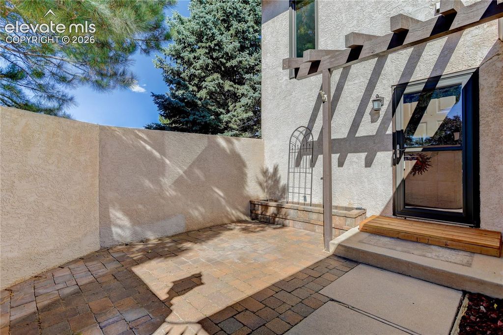 2932 Camino Cielo Court, Colorado Springs, CO 80920 — photo 3