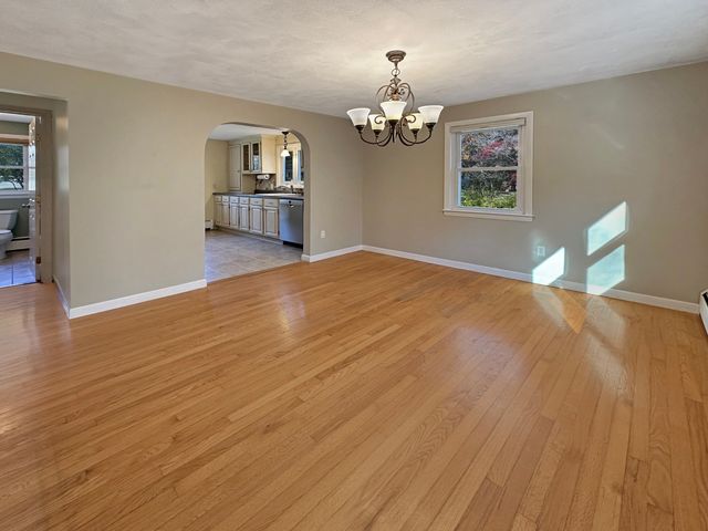 19 Center Drive, Ledyard, CT 06339