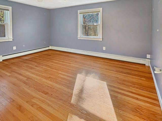 19 Center Drive, Ledyard, CT 06339