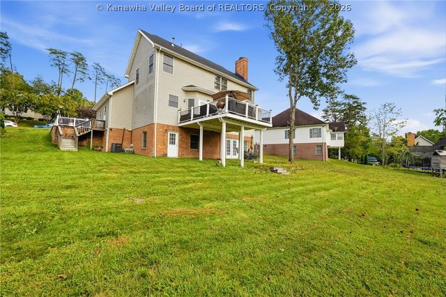 110 Southern Woods Drive, South Charleston, WV 25309
