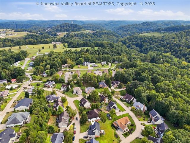 110 Southern Woods Drive, South Charleston, WV 25309