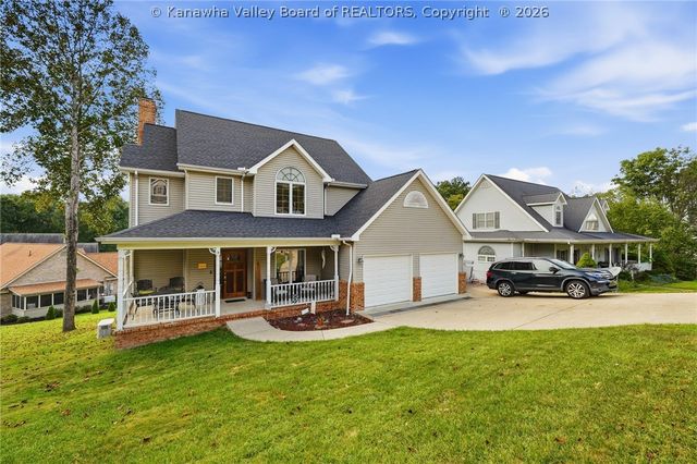 110 Southern Woods Drive, South Charleston, WV 25309
