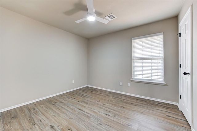 508 Manhattan Drive, Moore, OK 73160