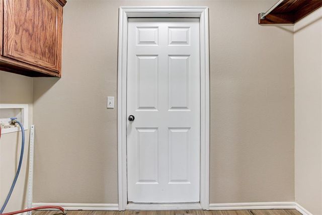 508 Manhattan Drive, Moore, OK 73160