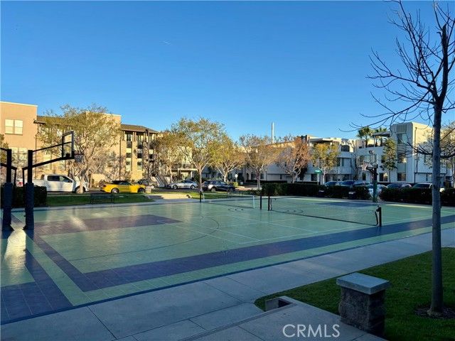 5550 Strand 101, Hawthorne, CA 90250