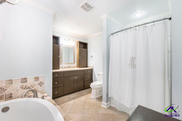 107 Fernwood Drive, Warner Robins, GA 31088