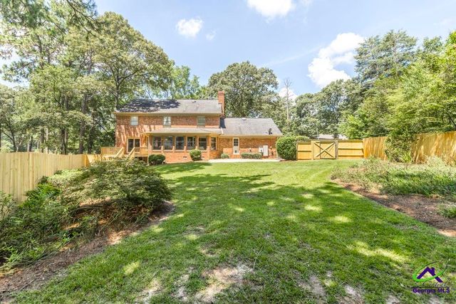 107 Fernwood Drive, Warner Robins, GA 31088