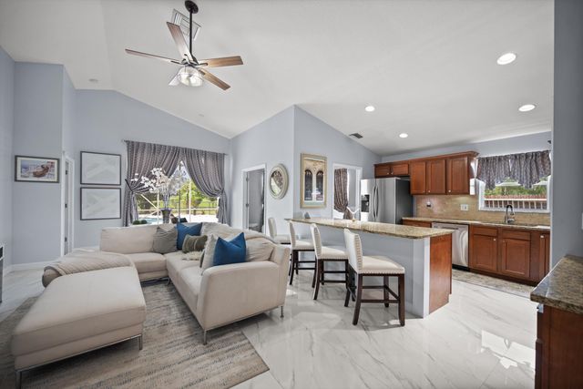 133 Nottingham Road, Royal Palm Beach, FL 33411