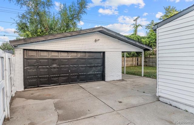 31202 Summer Lane, Fraser, MI 48026
