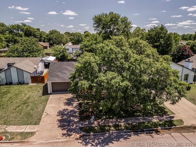 3829 S 117th East Avenue, Tulsa, OK 74146