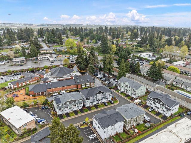 18128 1st Place SW, Normandy Park, WA 98166