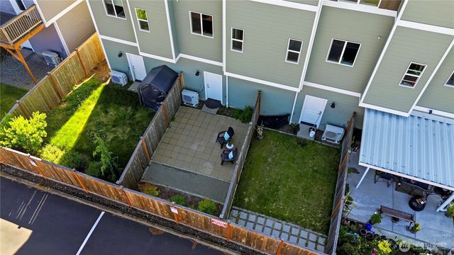 18128 1st Place SW, Normandy Park, WA 98166