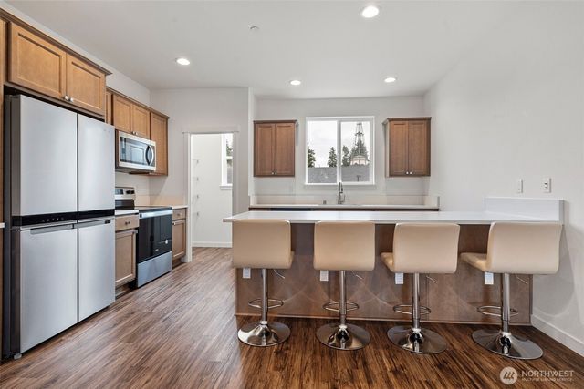 18128 1st Place SW, Normandy Park, WA 98166