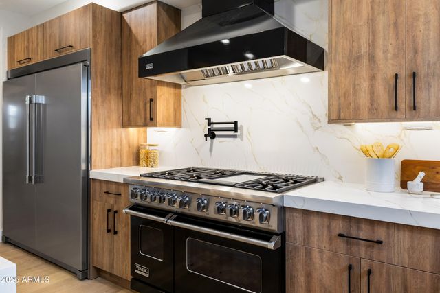 27589 N 61ST Place, Scottsdale, AZ 85266