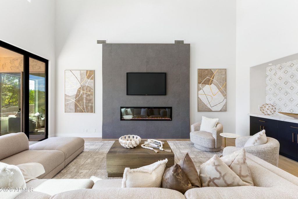 Image 29 of property listing at 27589 N 61ST Place, Scottsdale, AZ 85266